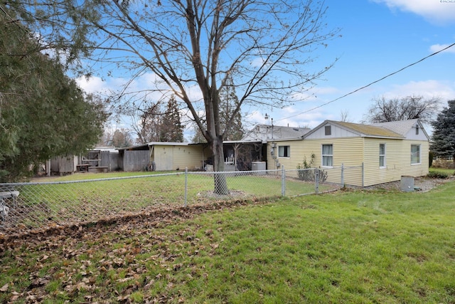 exterior space featuring a yard