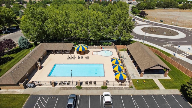 2876 Crosswater Loop, Richland, WA 99354 - drone / aerial view of a pool area