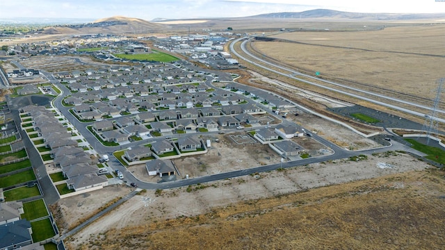 bird's eye view featuring a mountain view