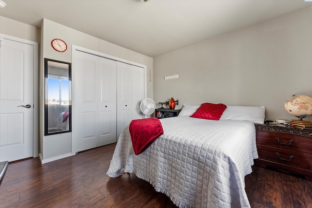 640 N Almira Ave, Connell, WA 99326 - bedroom featuring wood finished floors and a closet