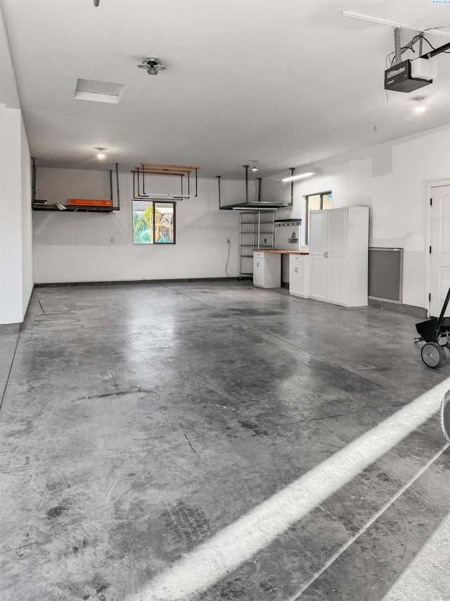 76704 E Timothy Ln, Kennewick, WA 99338 - garage with a garage door opener