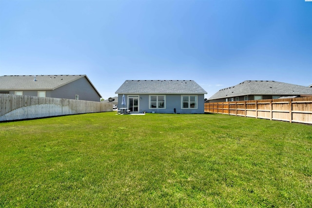 3915 Charleston Ln, Pasco, WA 99301 - back of property with a fenced backyard