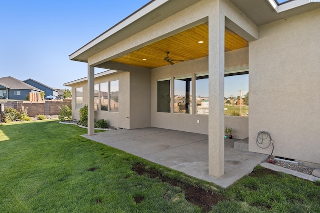 540 Athens Dr, West Richland, WA 99353 - view of patio / terrace with ceiling fan