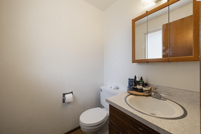 506 W 19th Ave, Kennewick, WA 99337 - bathroom featuring toilet and vanity