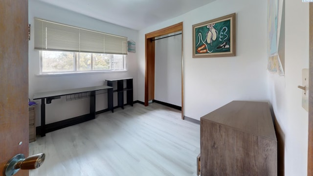1810 NE Wheatland Dr, Pullman, WA 99163 - interior space featuring a closet, light wood-style flooring, and baseboards