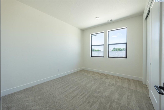 1839 S Union St, Kennewick, WA 99337 - unfurnished room with light colored carpet and baseboards