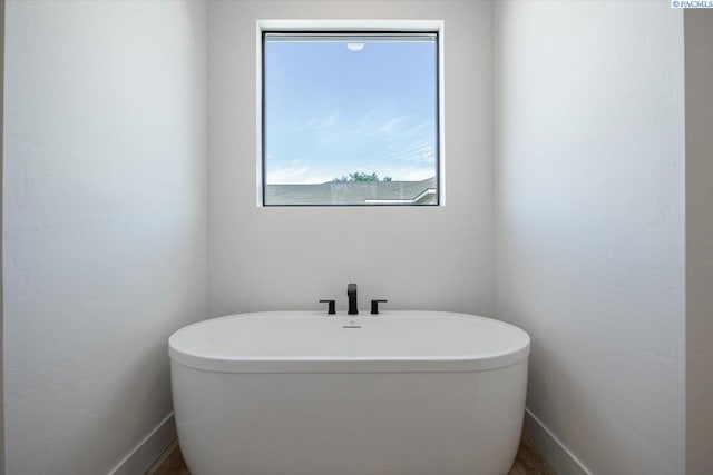 1839 S Union St, Kennewick, WA 99337 - bathroom with a soaking tub