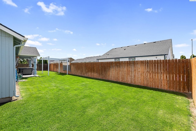 6110 Westport Ln, Pasco, WA 99301 - view of yard