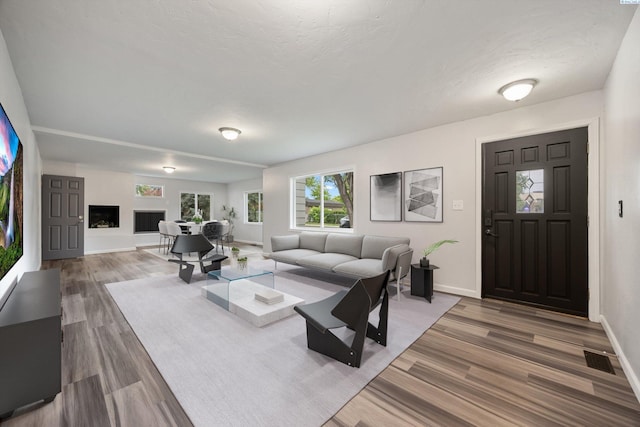 312 Mccabe St, Walla Walla, WA 99362 - living area featuring baseboards and wood finished floors