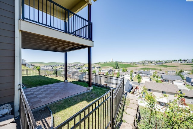 1390 SW Panorama Dr, Pullman, WA 99163 - view of patio with a balcony and a residential view