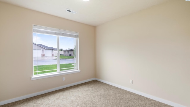 3245 S Palouse St, Kennewick, WA 99337 - unfurnished room with healthy amount of natural light, carpet, and baseboards
