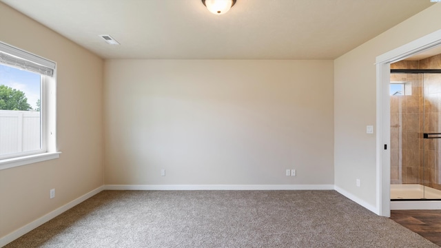 3245 S Palouse St, Kennewick, WA 99337 - carpeted empty room featuring baseboards
