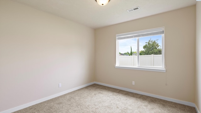 3245 S Palouse St, Kennewick, WA 99337 - carpeted spare room with baseboards