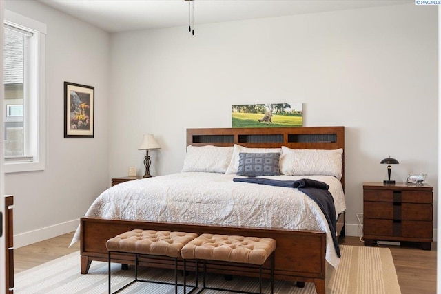 5770 W 40th Ave, Kennewick, WA 99338 - bedroom featuring wood finished floors