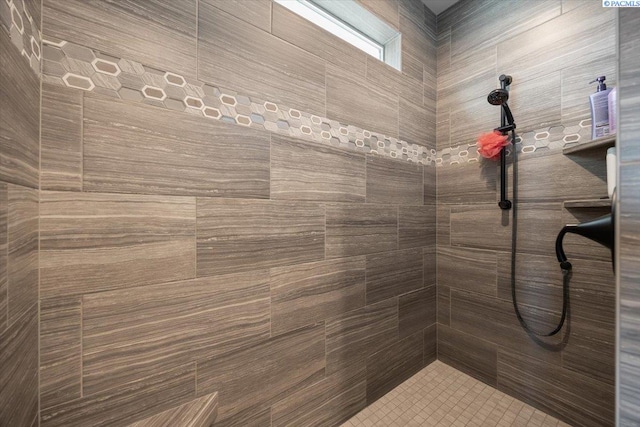 5770 W 40th Ave, Kennewick, WA 99338 - full bath featuring a tile shower