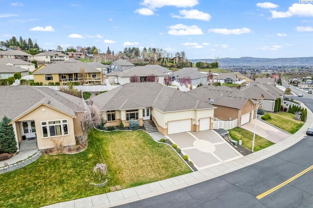 bird's eye view featuring a residential view