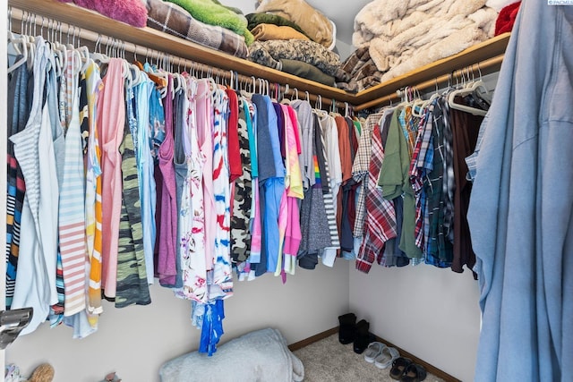 602 N 57th St, Yakima, WA 98901 - walk in closet featuring carpet floors