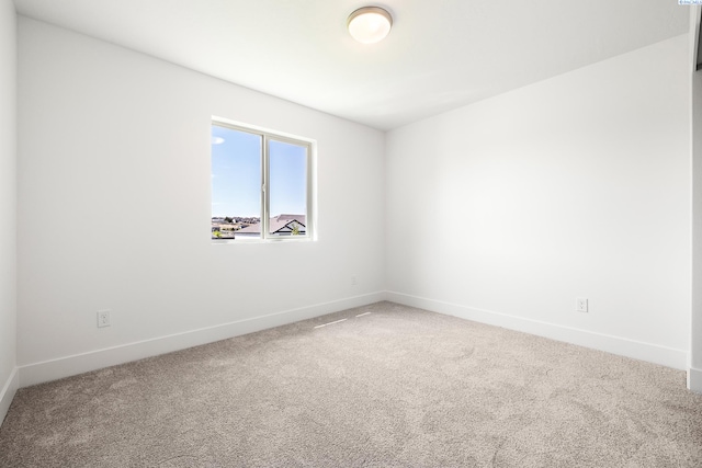 6562 W 30th Pl, Kennewick, WA 99338 - unfurnished room featuring carpet flooring and baseboards