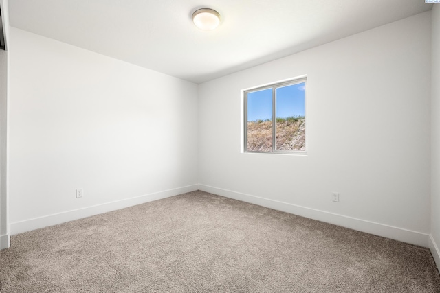 6562 W 30th Pl, Kennewick, WA 99338 - carpeted empty room featuring baseboards