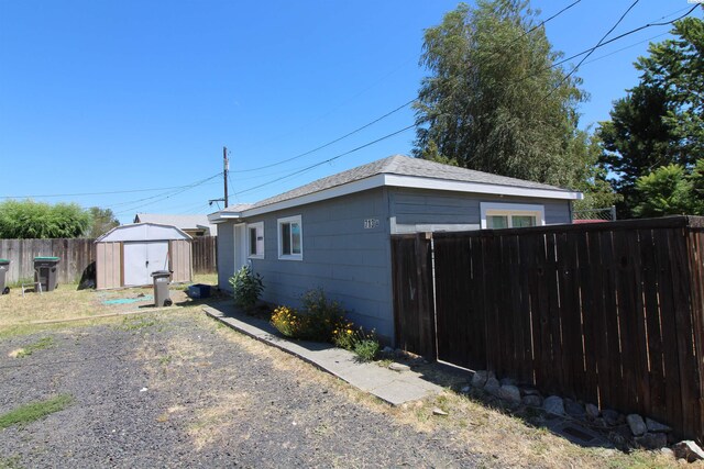 713 S Hawthorne St Unit A, Kennewick, WA 99336 - photo 2