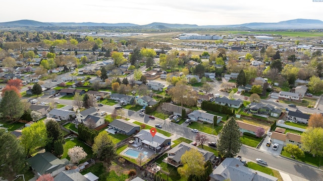 2128 Shasta Ave, Richland, WA 99354 - birds eye view of property with a mountain view and a residential view