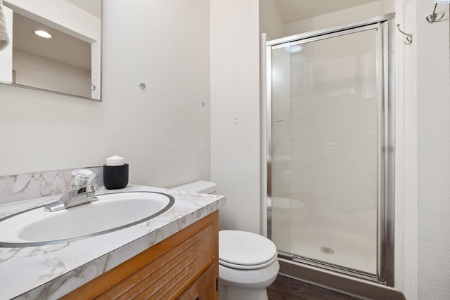 2128 Shasta Ave, Richland, WA 99354 - full bath featuring toilet, a stall shower, and vanity