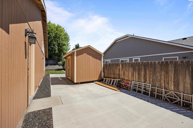 5168 Chris St, West Richland, WA 99353 - view of patio