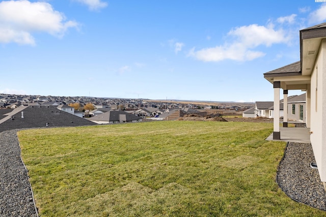 6531 W 30th Pl, Kennewick, WA 99338 - view of grassy yard with a residential view