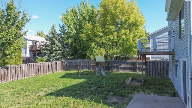 1625 NW Valhalla Dr, Pullman, WA 99163 - view of yard featuring a playground