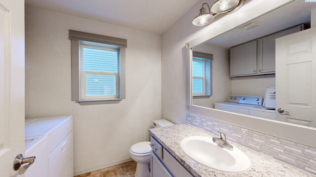 1625 NW Valhalla Dr, Pullman, WA 99163 - bedroom featuring light colored carpet and a ceiling fan