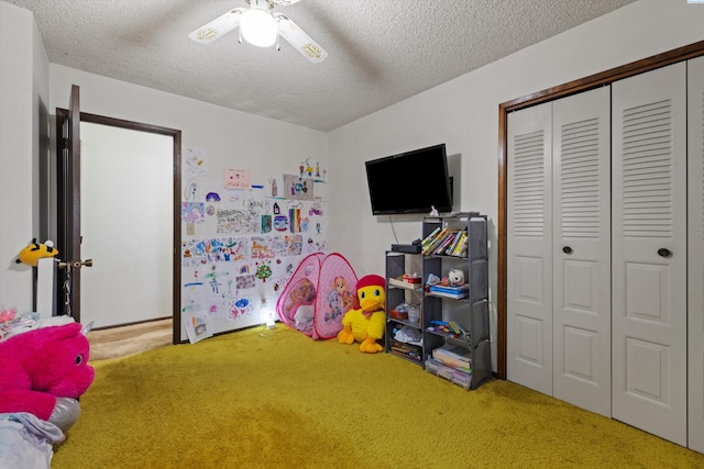 697 Conrad Rd, Touchet, WA 99360 - game room with carpet, a textured ceiling, and ceiling fan