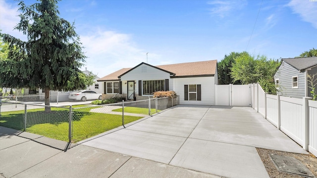 102 S Rainier St, Kennewick, WA 99336 - photo 3