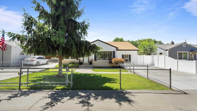 102 S Rainier St, Kennewick, WA 99336 - photo 5