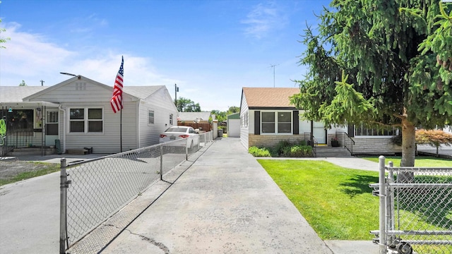 102 S Rainier St, Kennewick, WA 99336 - photo 4