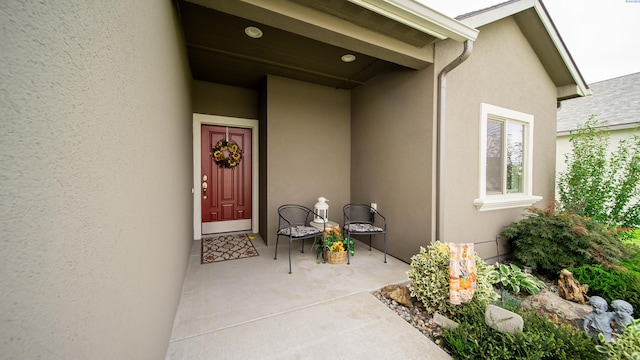 8902 Sophie Rae Ct, Pasco, WA 99301 - doorway to property featuring stucco siding