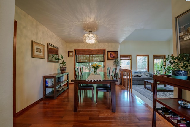 2929 S Ledbetter Pl, Kennewick, WA 99337 - dining area with wood finished floors and a chandelier
