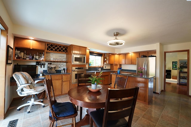 2929 S Ledbetter Pl, Kennewick, WA 99337 - view of dining space