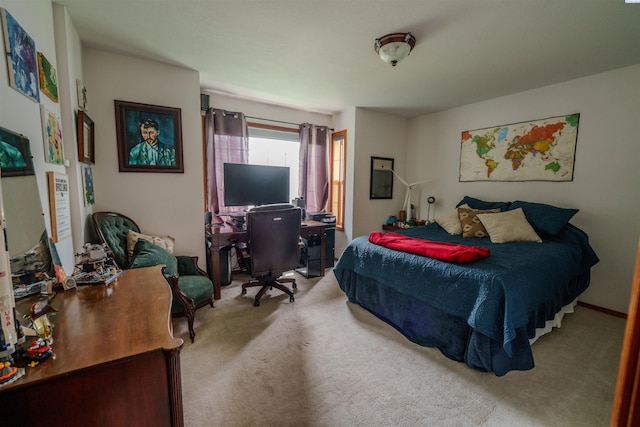 2929 S Ledbetter Pl, Kennewick, WA 99337 - bedroom featuring carpet and a desk