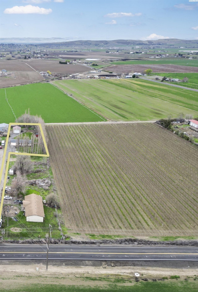 4302 Independence Rd, Sunnyside, WA 98944 - aerial view featuring a rural view