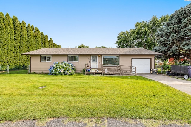 5820 W Park Pl, Pasco, WA 99301 - ranch-style house with a garage and driveway