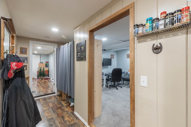 625 SW Dawnview Ct, Pullman, WA 99163 - hallway featuring an office area, recessed lighting, and wood finished floors