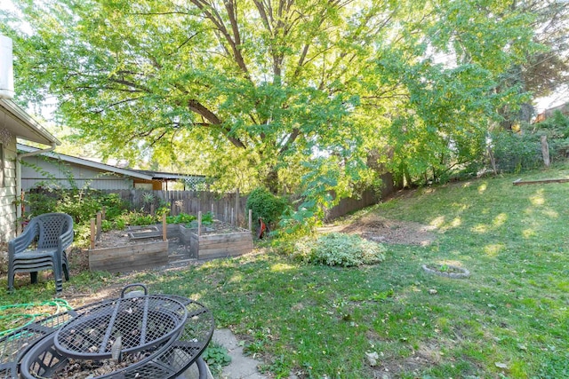 625 SW Dawnview Ct, Pullman, WA 99163 - view of yard with a vegetable garden