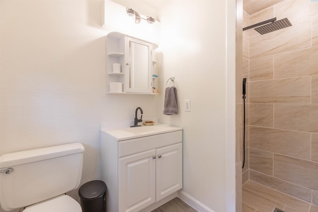 625 SW Dawnview Ct, Pullman, WA 99163 - full bath featuring a tile shower, vanity, and toilet