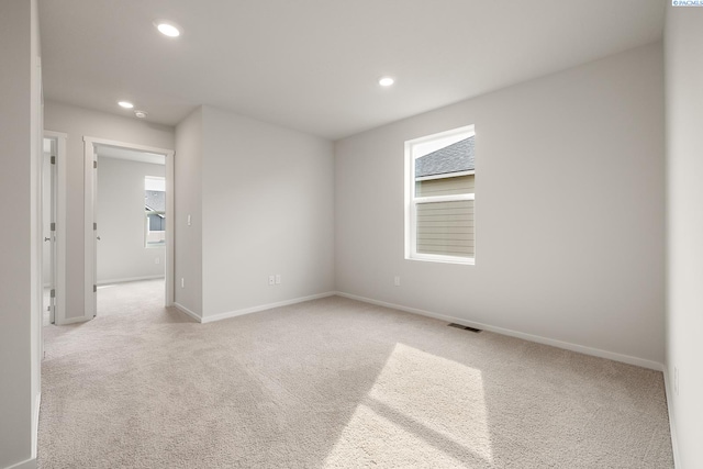 704 S Zeelar St, Kennewick, WA 99336 - carpeted empty room featuring recessed lighting and baseboards