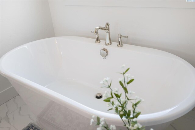 670 Cortona Unit 39, Richland, WA 99352 - bathroom view of a freestanding tub