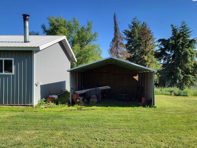 132 2nd St, Diamond, WA 99111 - view of pole building featuring a yard and a detached carport