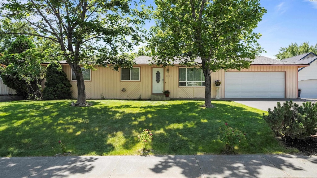 4745 W Robin Ct, West Richland, WA 99353 - photo 1