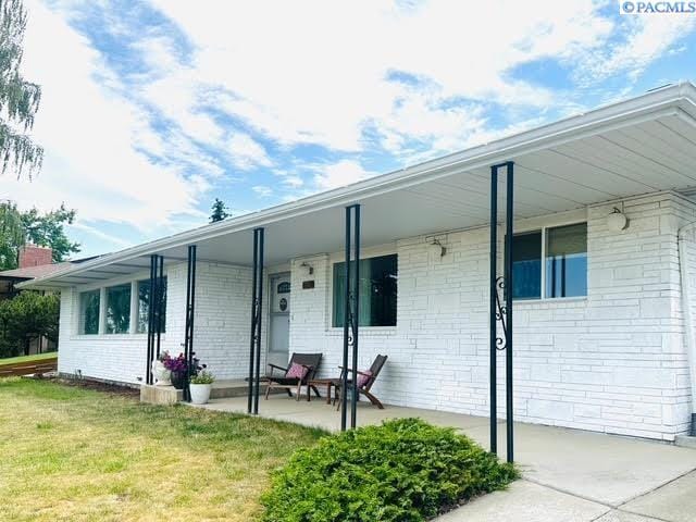715 SW Fountain St, Pullman, WA 99163 - photo 2