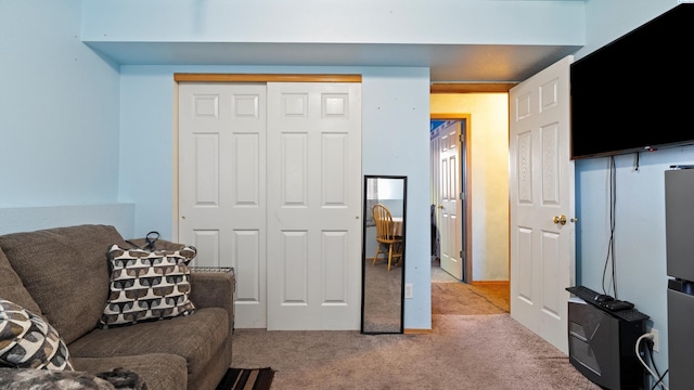 5019 Cambridge Ln, Pasco, WA 99301 - sitting room featuring carpet floors