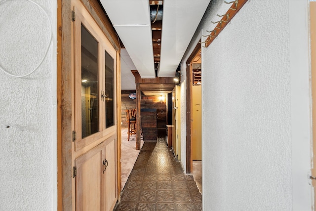 508 W Concord Ave, Grandview, WA 98930 - hall featuring wooden walls and a textured wall